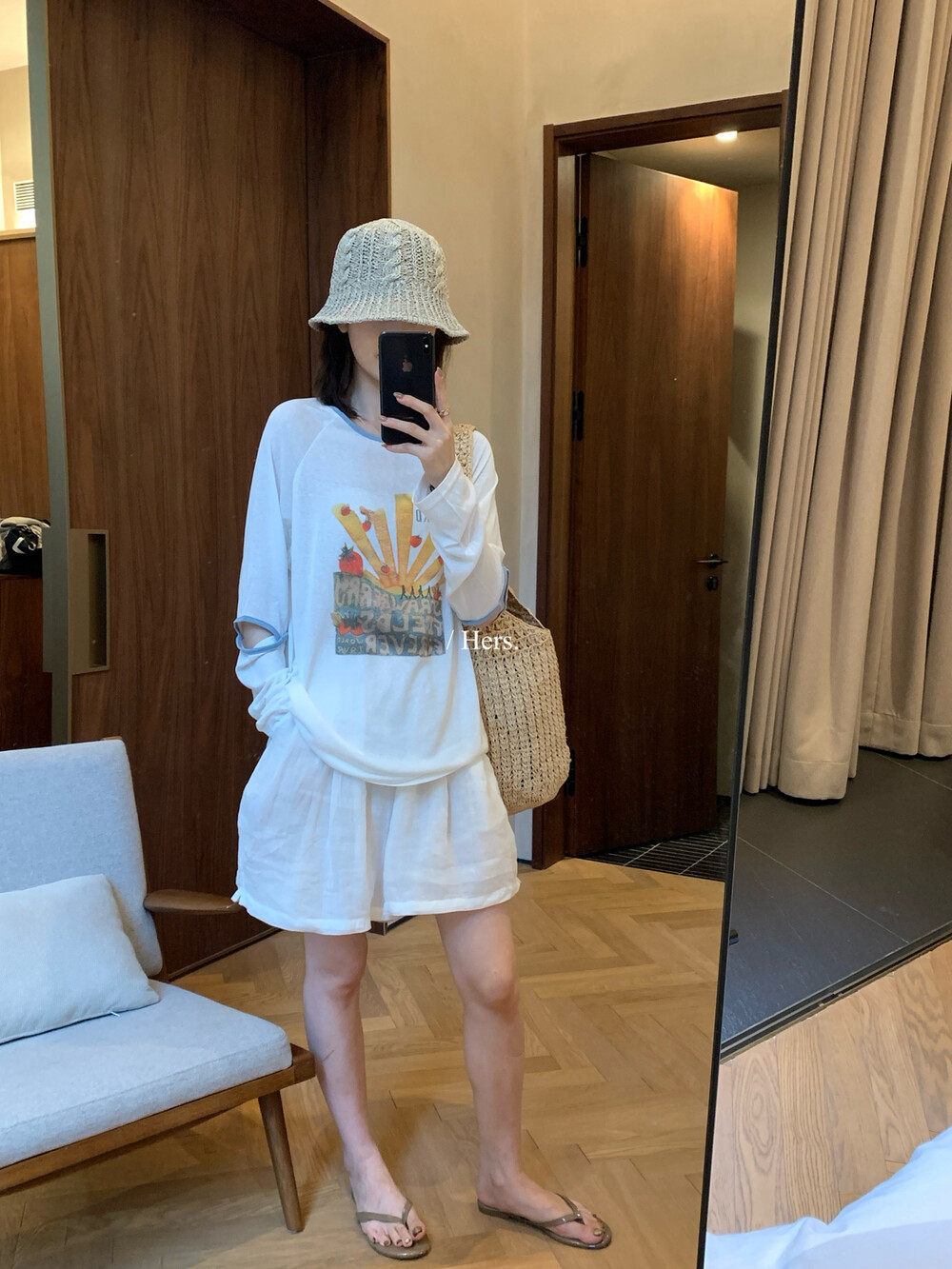 Áo thun nữ tay dài in họa tiết hoạt hình, chất liệu mỏng nhẹ, form rộng thoải mái — Xám tím, màu trắng chi tiết 31
