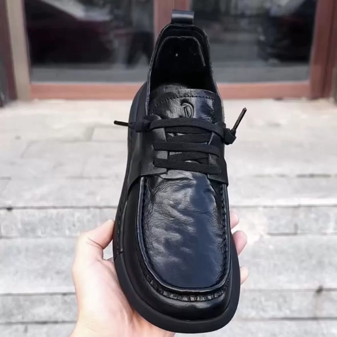 Мужская обувь кожаная весна бизнес повседневная кожаная обувь 2024 новый тренд дикая толстая подошва нескользящая обувь для мужчин в английском стиле