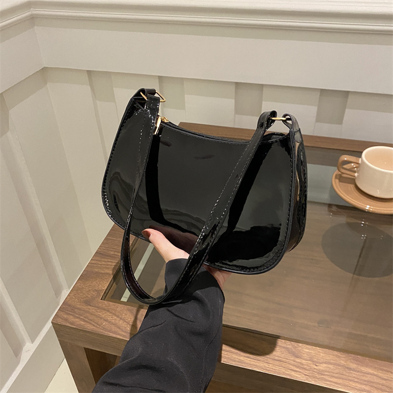 Bolso de hombro coreano de moda de este año para mujer 2024 primavera nuevo salvaje ins color sólido suave pequeño bolso cuadrado