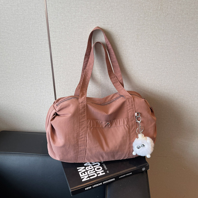 Large-capacity, cute Korean-style tote bag, perfect for commuting, short trips, school, or as a mommy bag