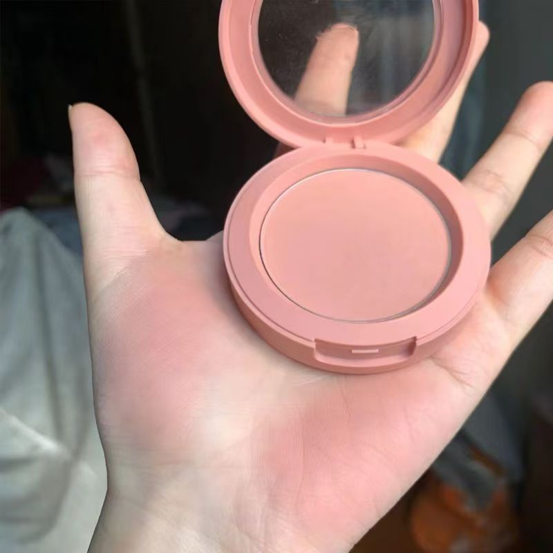 Soft Misty Peach Pink Low-Saturation Single-Color Matte Blush with Fine Texture and Natural Color, Affordable Makeup for Beginners