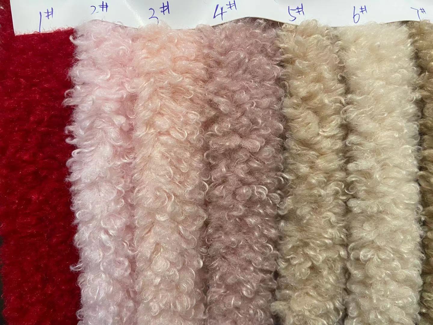 En stock fuente de poliéster fragante tela de Cachemira concubina fragante cálido pijama abrigo ropa zapatos y sombreros textiles para el hogar
