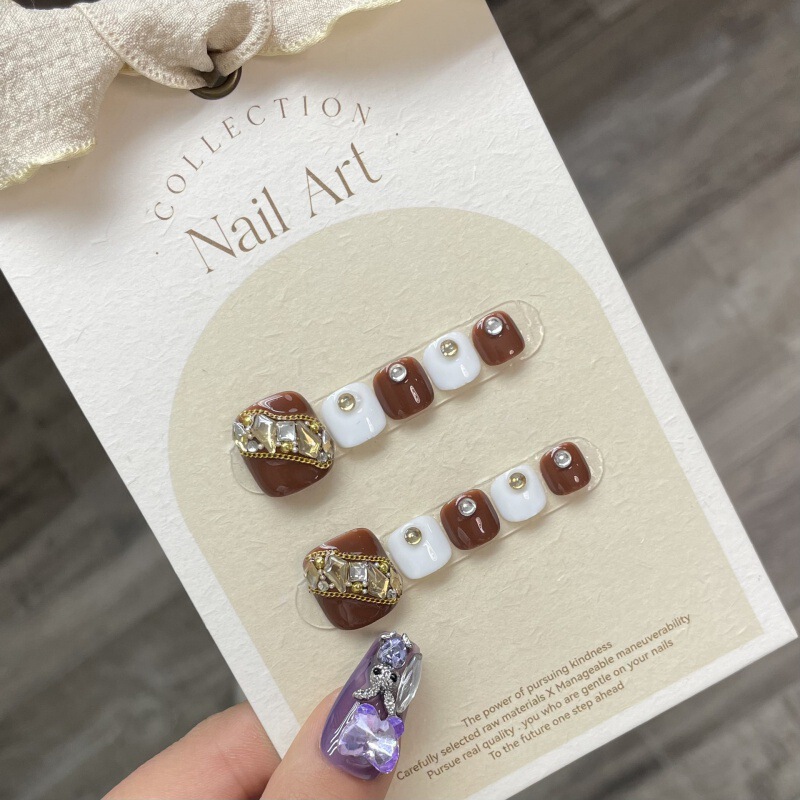 [Foot nail] Foot nail sticker fake toenail patch light therapy nail piece finished nail nail wear armor versatile White