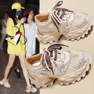 �¿���ˮ�2026�r��С����ЬŮ�ϵ����e���߰ٴ����eЬ�荠C�