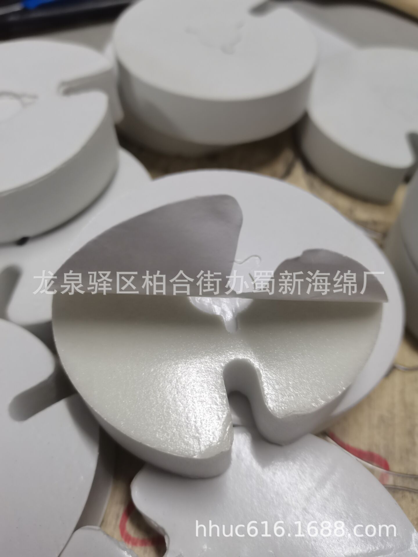 双面带胶EVA泡沫芯/纸盘eva海绵芯/圆盘eva泡棉芯/异形轴心泡沫