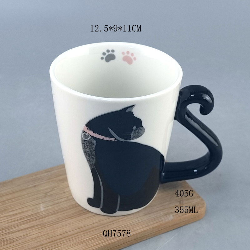 Taza de cerámica cuidadosamente seleccionada con dibujos de gato negro, jefe de policía, película de anime, taza de gato, taza creativa nostálgica para niños, taza de café