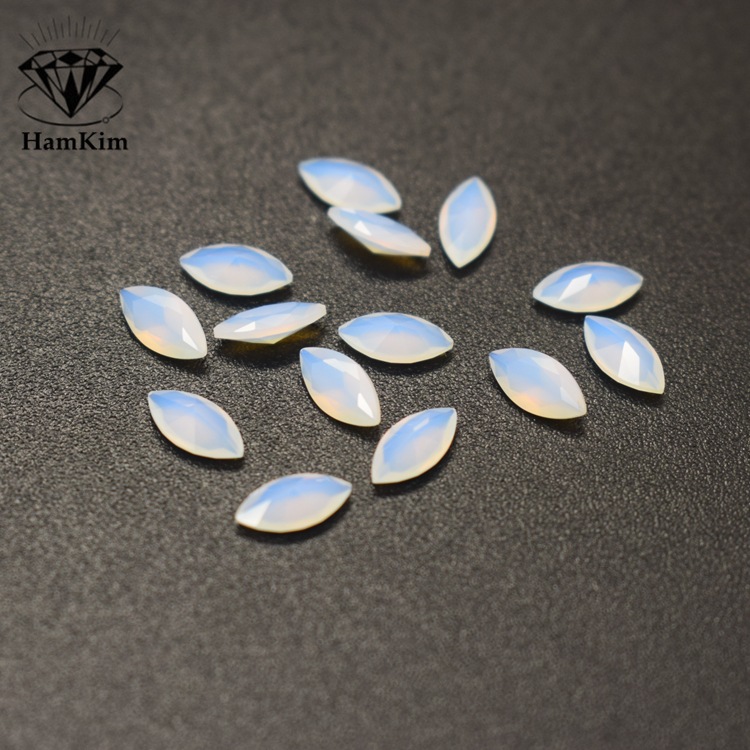 马眼 白欧泊蛋白石