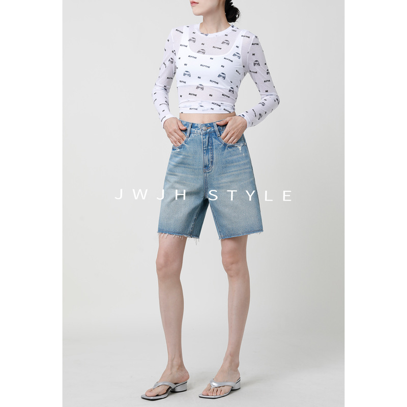Cool Light-Colored Women's Five-Point Jeans | Distressed Design Casual Straight-Leg Mid-Length Pants 【2026 Summer】 Cool Light-Colored Women's Five-Point Jeans | Distressed Design Casual Straight-Leg Mid-Length Pants 【2026 Summer】
