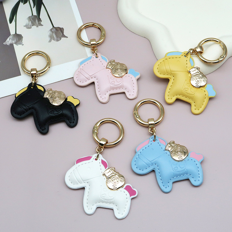 Get Rich Immediately Keychain Creative Leather Cartoon Pony Pendant Couple Heart Pony Car Keychain Bag Hanging