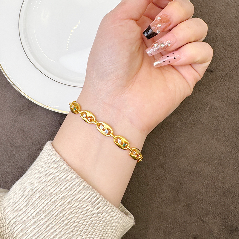 Nueva pulsera de oro de arena vietnamita ligera nariz de cerdo de lujo incrustado pulsera de zirconio para mujeres de alta calidad no se desvanecen joyas