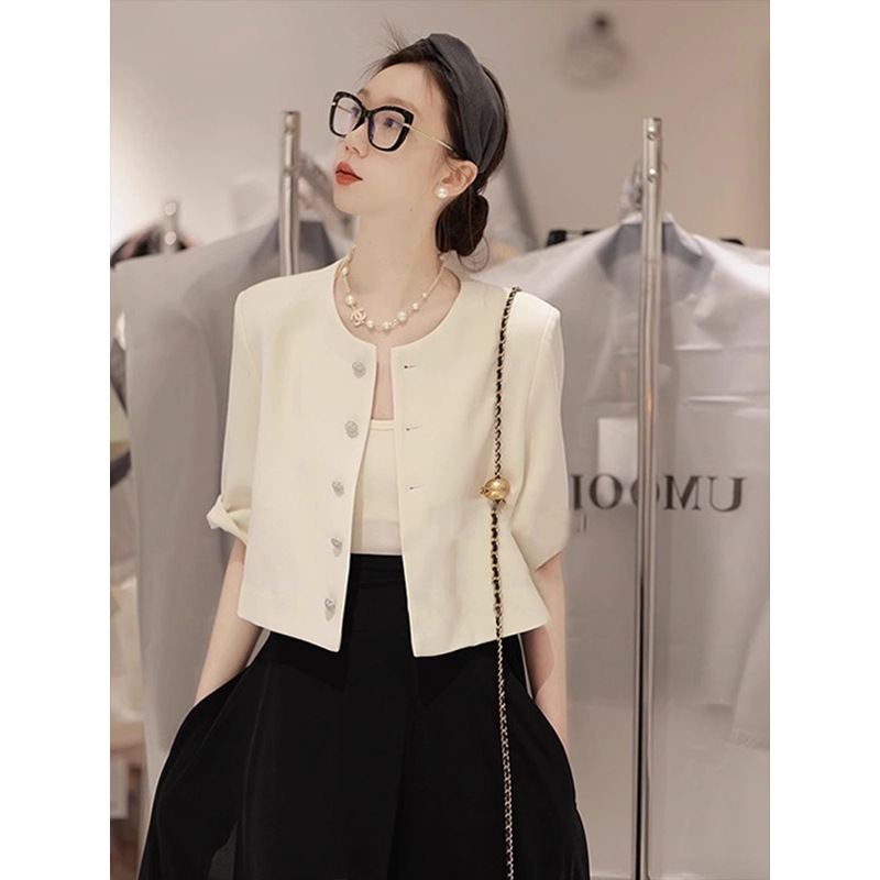 Tweed Style Round Neck Five-Quarter Sleeve Fashionable Short Outwear for Women Spring New 2025 Accessible Luxury Classy Elegant Versatile Top