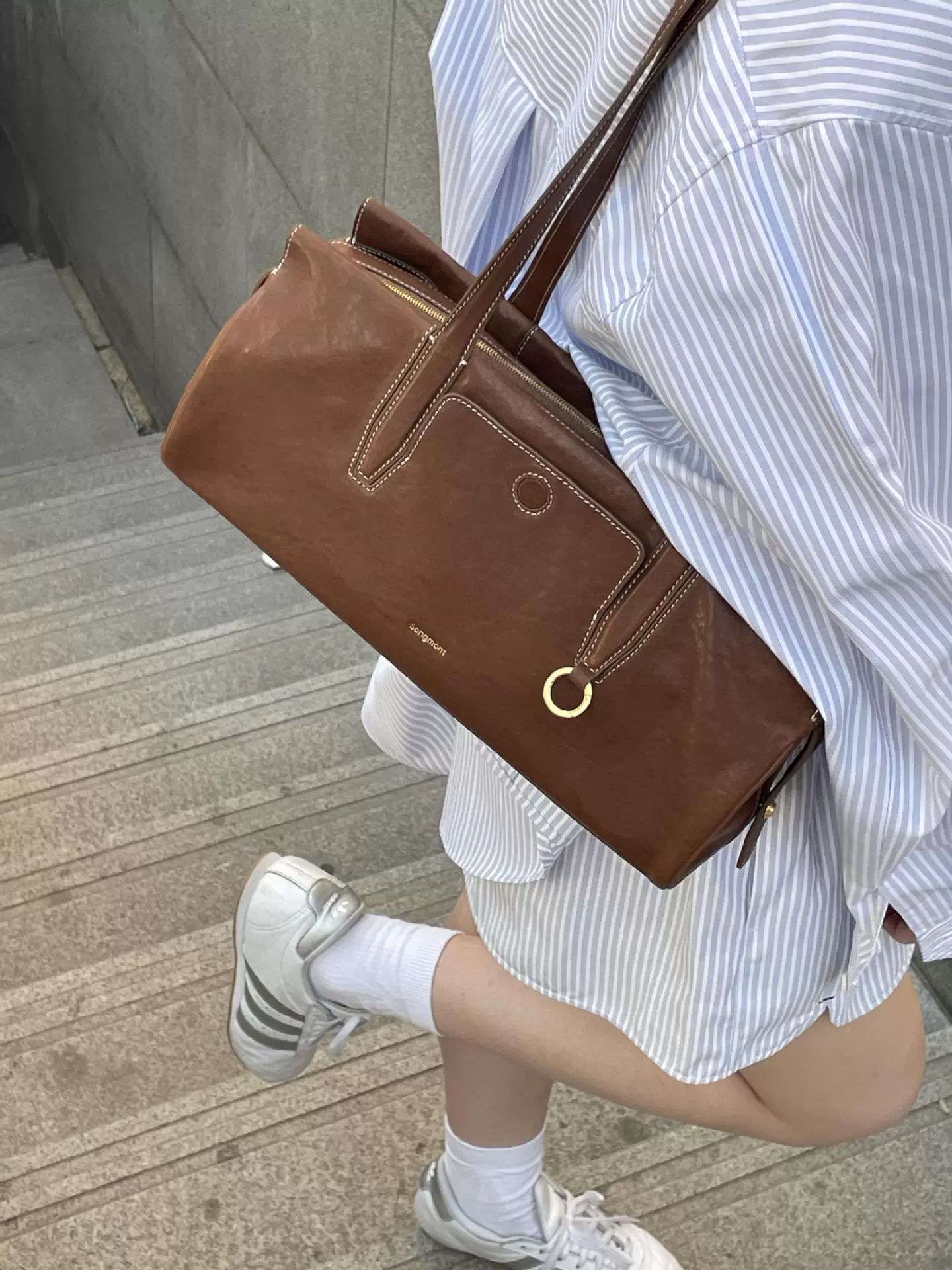 Songmont Capacious shoulder bag, universal one-shoulder bag