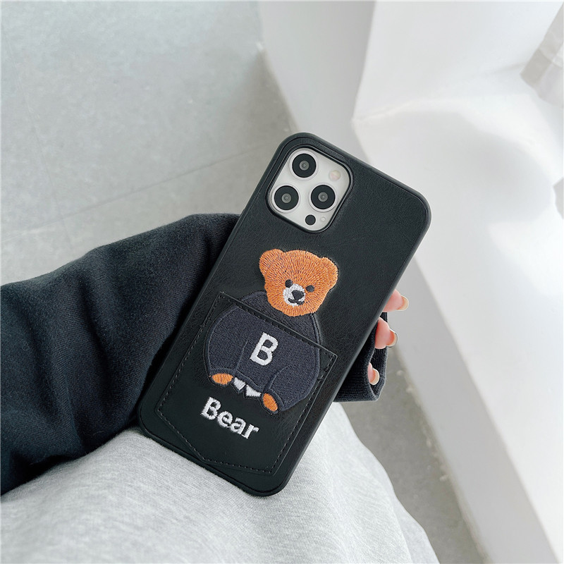 Cartoon Style Letter Bear Pu Leather   Phone Accessories display picture 3