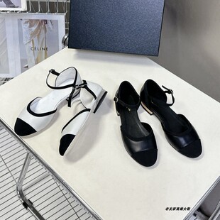 ���¿�r�����m�ٴ�ƴɫһ�ֿێ���ЬŮ�A�^ƽ�����e������Ь