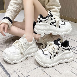 Chaozhou Airport Modeling cosplay European Station 2025 Spring New European Thick Bottom Fashion Ugly Cute Big Head Shoes