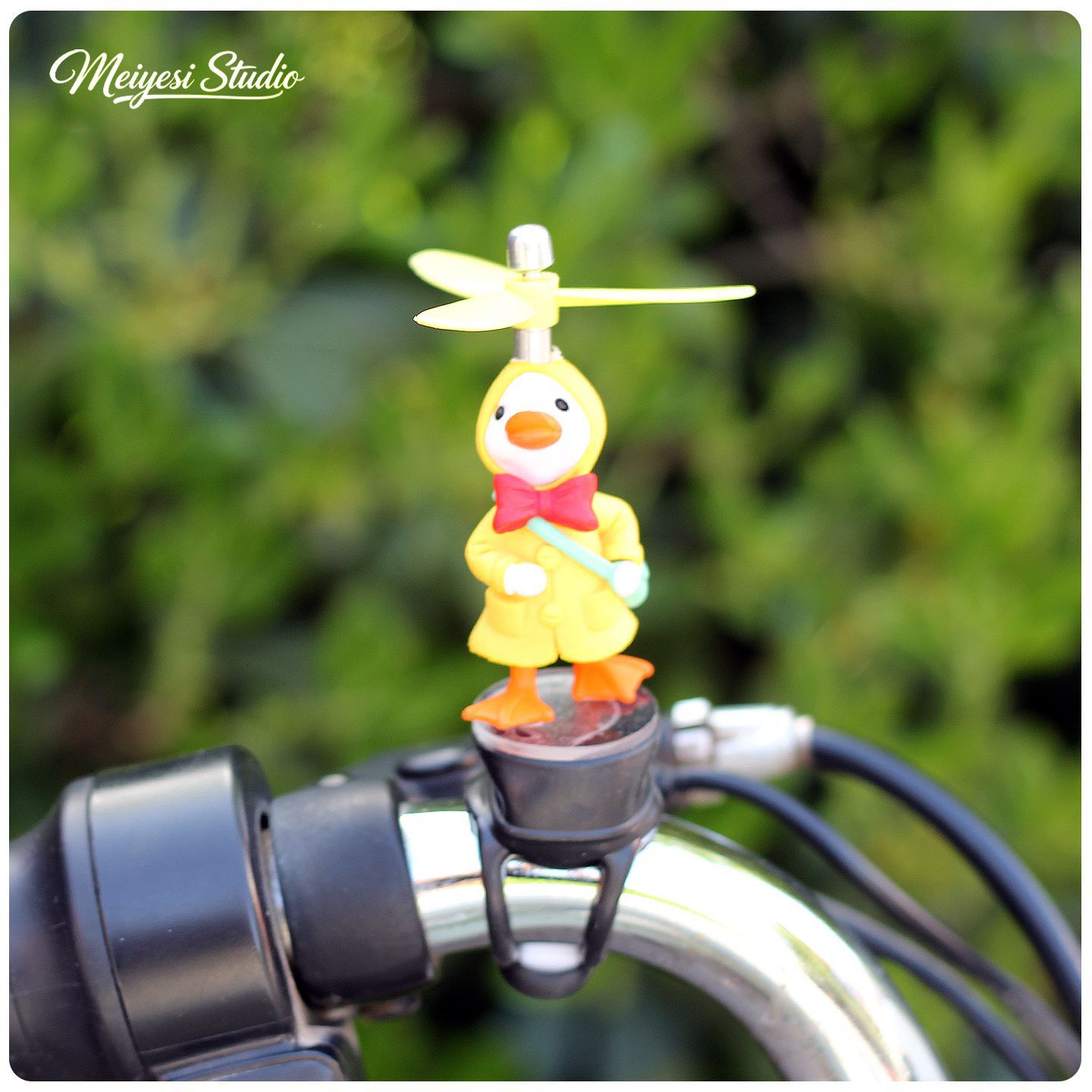 Cariñosa muñeca de dibujos animados accesorios de decoración de automóviles eléctricos accesorios de motocicleta de batería de bicicleta manija de decoración