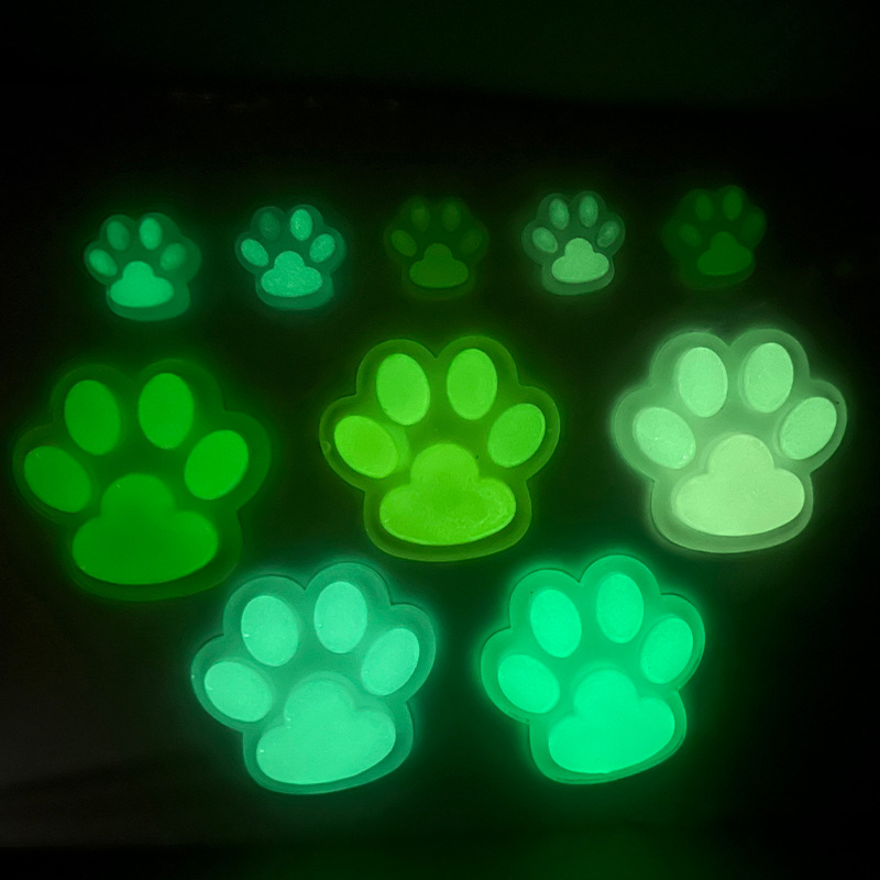 Accesorios de resina de dibujos animados luminoso lindo gato garra DIY crema pegamento teléfono móvil Shell parche accesorios para el cabello accesorios de parche de refrigerador