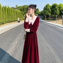 2025新款气质丝绒连衣裙女收腰显瘦中长裙休闲大码加厚加绒秋冬装