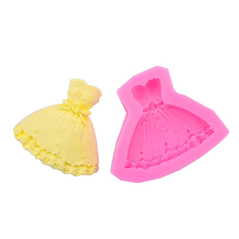 DIY New Wedding tube top dress evening dress Princess dress chocolate silicone mold evening dress baking soft pottery mold