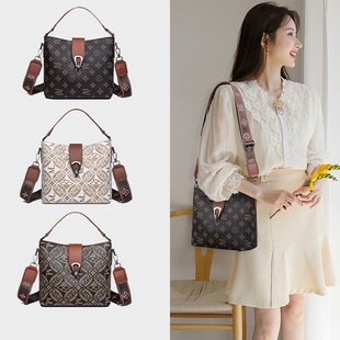 ��ӡ������Ů2025�¿�������͹���ĸbag�μ�����ˮͰ�����l