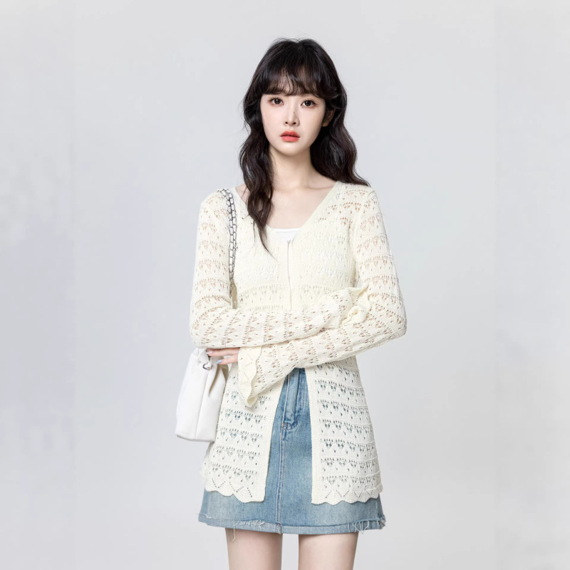 French-Style High-End Hollow-Out Crochet Thin Knit Sweater for Women, 2026 Spring New Model, Very Stylish and Fashionable Knit Base Sweater