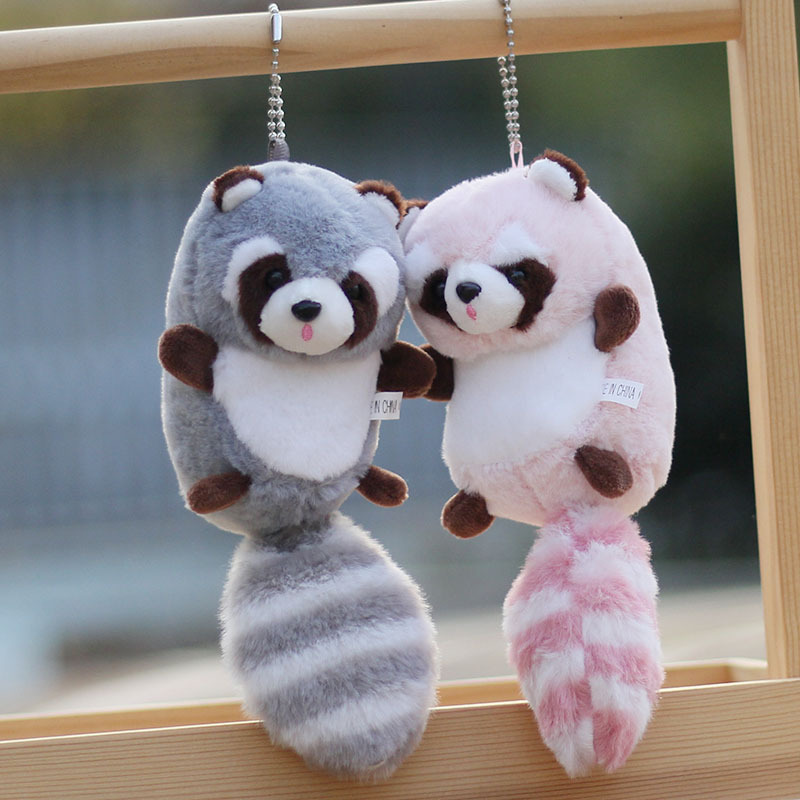 Lindo pequeño mapache muñeco de peluche colgante creativo mochila escolar llavero colgante agarre muñeca máquina de garras lote