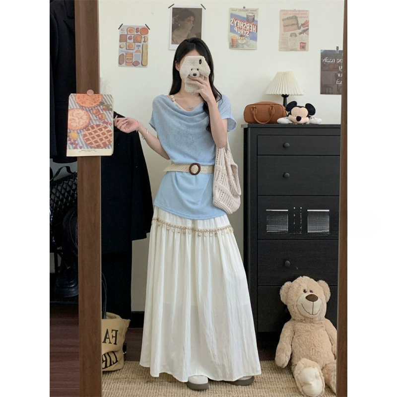 [С поясом] Женская футболка из двух частей с короткими рукавами и отложным воротником, лето 2025, новый дизайн, утягивающий топ