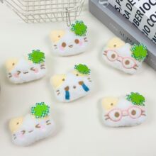 四叶草幸运小猫配饰可爱毛绒公仔包包挂件发饰服饰配件胸针辅料