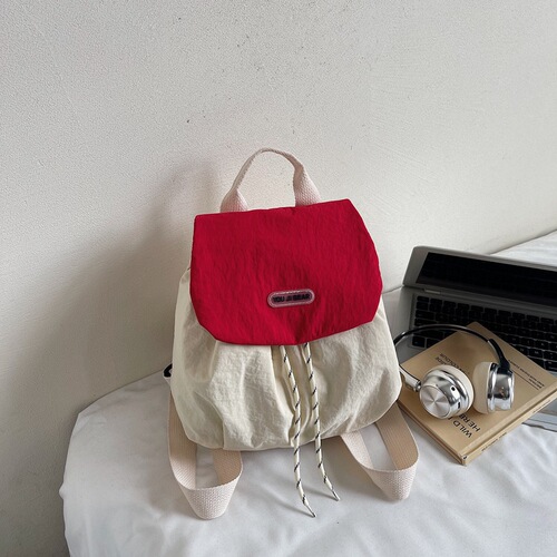 Fashionable Lightweight Nylon Bag for Women, 2025 New Trendy and Versatile Korean Style Women's College Students Travel Dual Shoulder Small Backpack