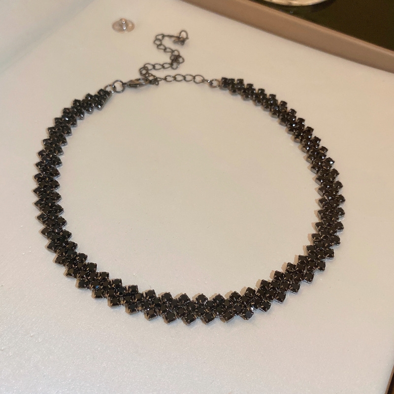 Collier ras du cou avec coutures en diamants, collier tendance de personnalité de célébrité, collier design de niche de mode_voghion.com