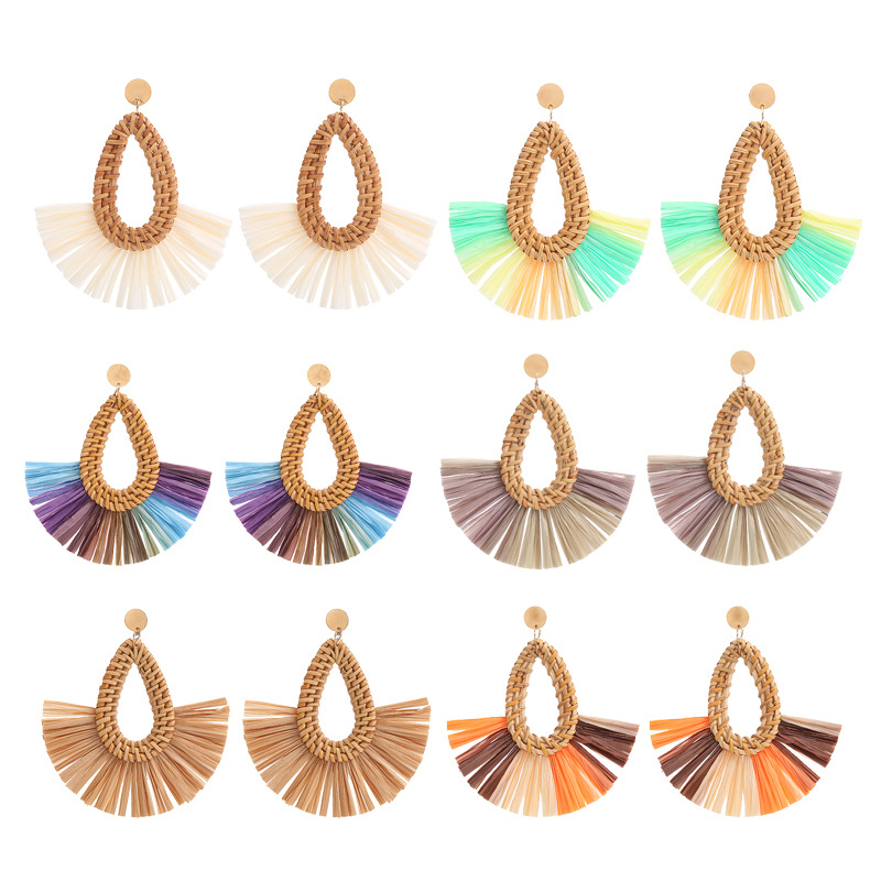 1 Pair Bohemian Sector Water Droplets Hollow Out Raffia Drop Earrings display picture 9