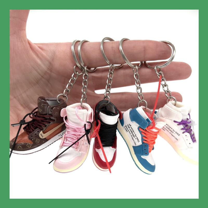Cross-Mirror Single Aj Keychain 1St Generation Co-Branded Model/Ow Series Af Air Force Stereo Shoe Mold Shoe Mold Hand-Made Pendant