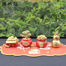 新中式创意礼物家居桌面过年红色喜庆装饰品车载配件树脂汽车摆件