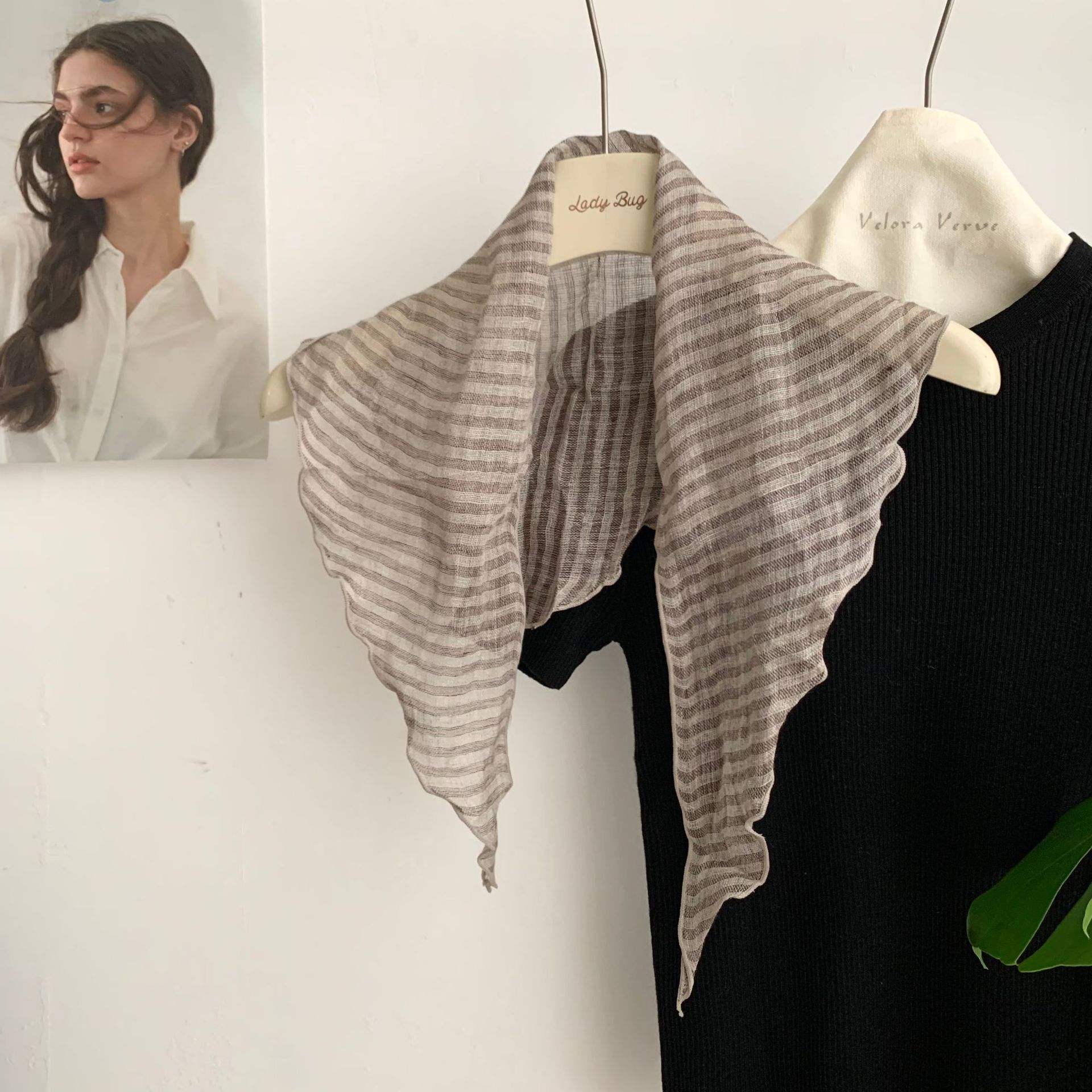 SKU-12 카키 가로 스트라이프