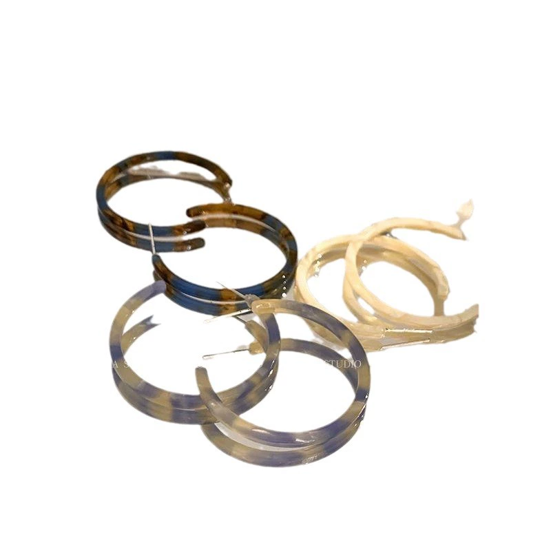 芸钰 крупные кольца-серьги для женщин 14k цвета tortoiseshell blue-gray white latte amber стиль 2024