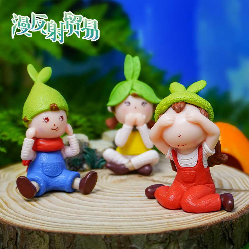 Linda chica tres no muñeca no digas No mires no escuches PVC llavero de plástico colgante accesorios micro adornos de paisaje