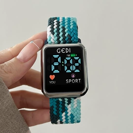 石英表;电子表;表盒