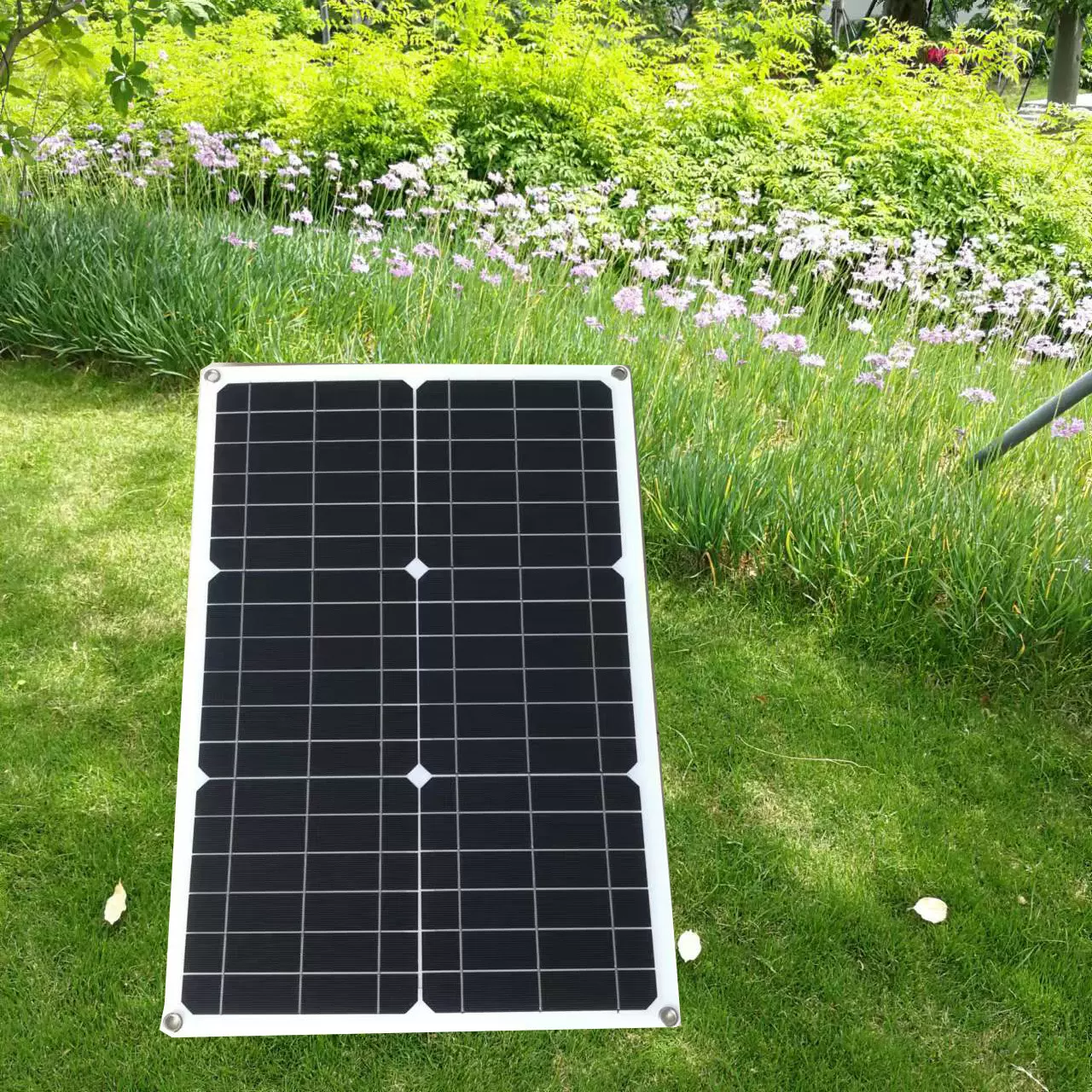 单晶硅太阳能板充电设备户外应急锂电池工厂特惠光伏快充便携