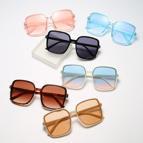 Fashionable rice nail square frame sunglasses gradient color glasses for women trendy anti-UV retro sunglasses big face slimming glasses