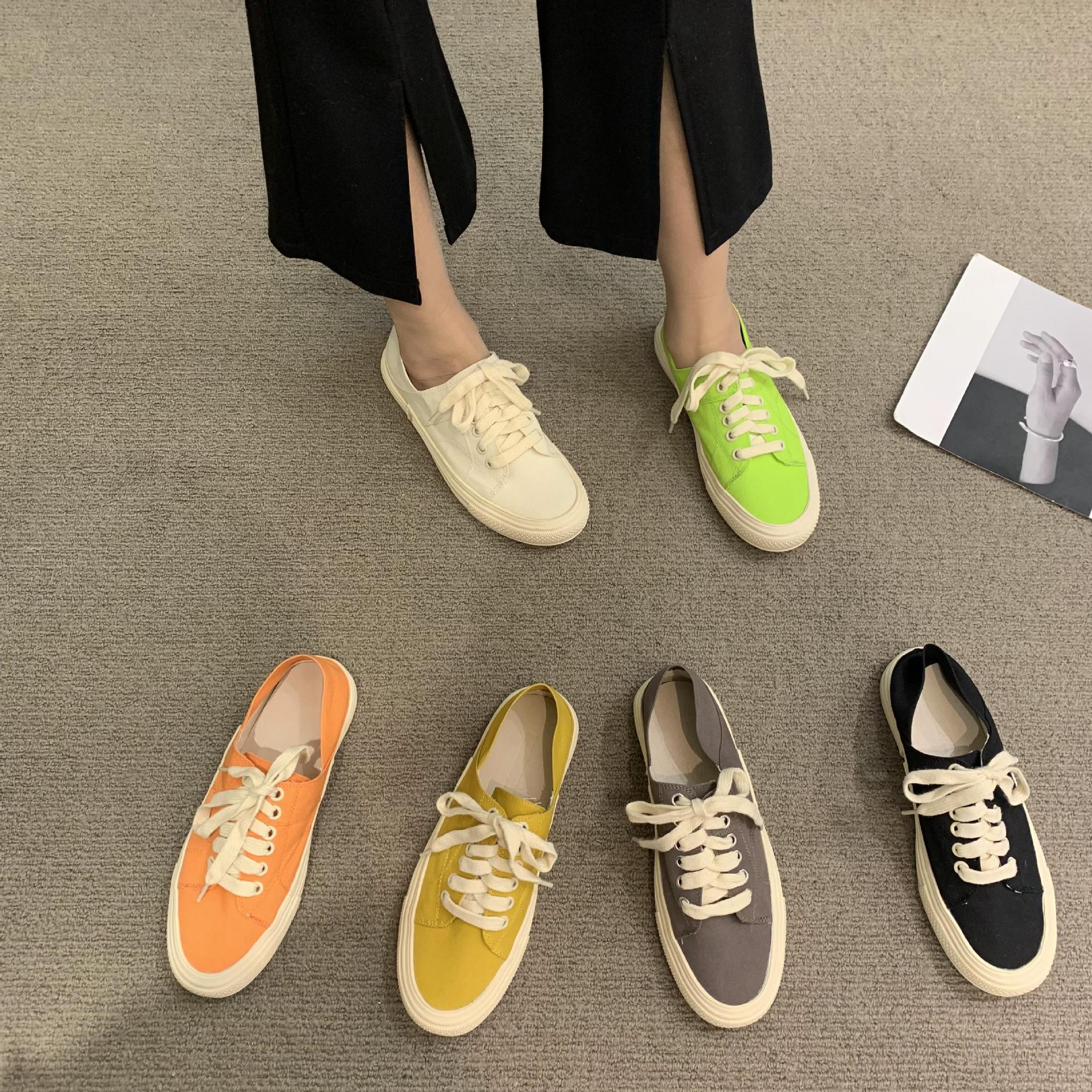 2024 Südkoreanesch Fréijoerseditioun Nei Zwee an Een Déck Sohle Canvas fir Fraen, Fersen, Trapp op Hallef-Unhänger Casual_voghion.com