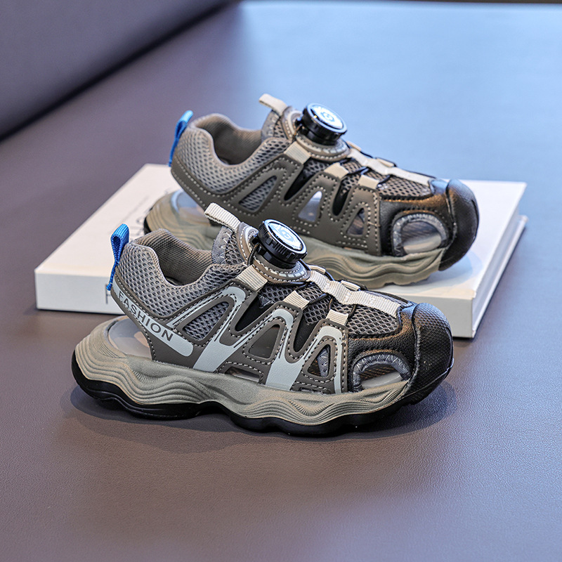 Sandalias para niños Baotou 2026 verano nuevo estilo de moda infantil zapatos casuales de botón giratorio para niños mayores zapatos de botón único image 5