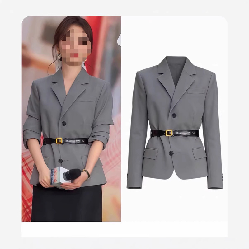 In Stock - Tan Songyun's Same Style Gray Blazer for Women, 2026 New Model, Petite Size, High-End Feel, with Belt, Small Suit Jacket In Stock - Tan Songyun's Same Style Gray Blazer for Women, 2026 New Model, Petite Size, High-End Feel, with Belt, Small Suit Jacket