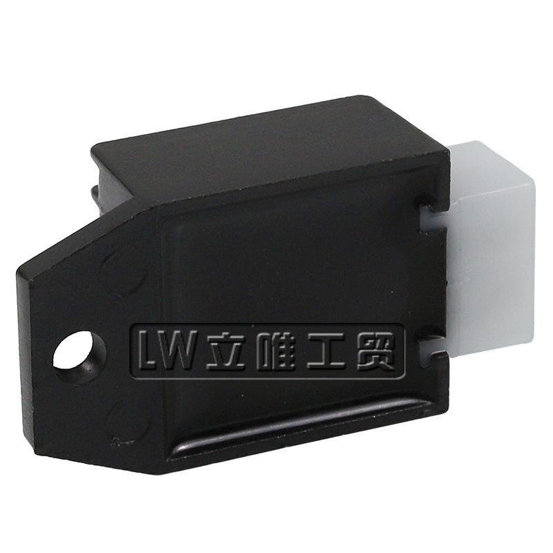 ATV ATV off-road motorcycle GY6 AC rectifier 50-125cc 12V 4 pin voltage regulator