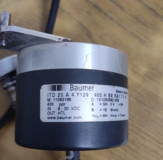 瑞士BAUMER堡盟风电行业配套GM400.A10A304编码器