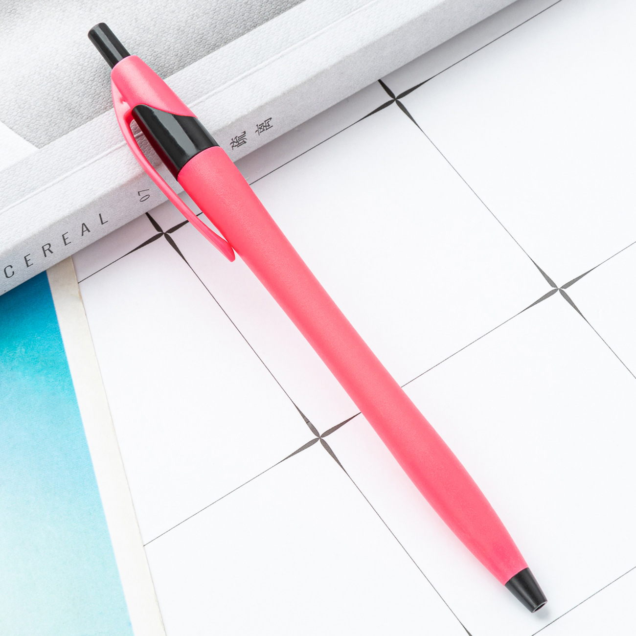 Bolígrafo de plástico multicolor con bolígrafo imprimible logo esmerilado calabaza javelina bolígrafo de publicidad barra delgada bolígrafo de promoción de regalo