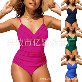 比基尼;连体泳衣;三件套泳装