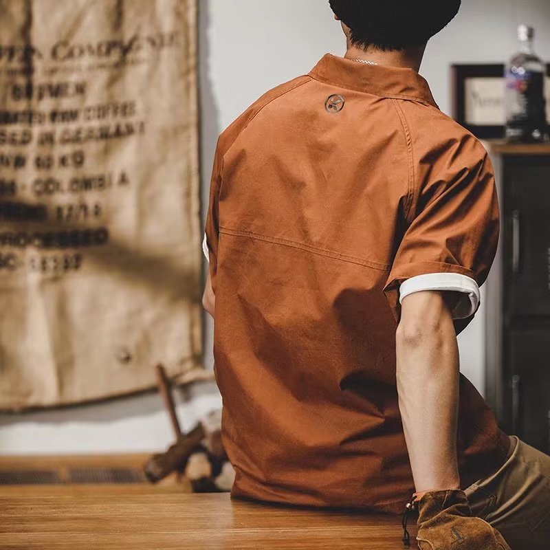 2024 nuevo polo de manga corta con solapa, camiseta de verano de marca de moda para hombres, camiseta de todo fósforo de tendencia delgada de estilo coreano