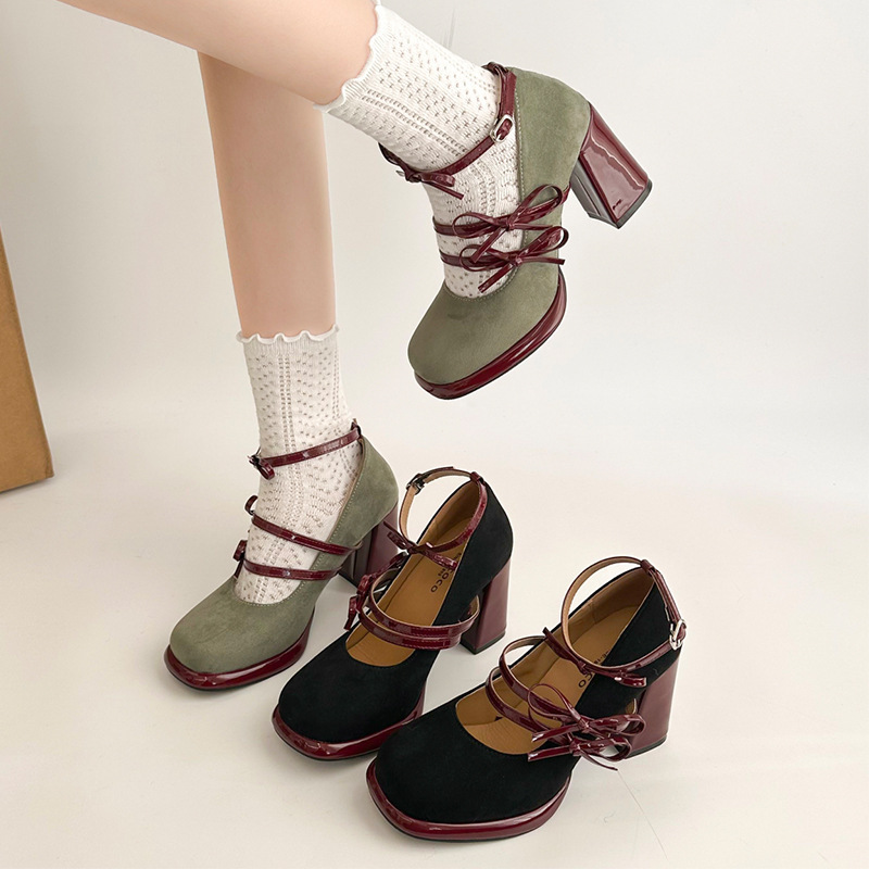 Vintage French-Style Chunky Heel Red-Soled High Heels for Women, 2026 New Spring Model, Height-Increasing, Suitable for Pairing with Dresses, Shallow Mary Jane Shoes
