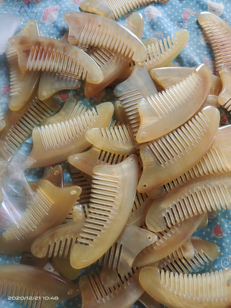 牛角梳 牛角刮痧梳牛角刮痧板羊角刮痧梳 羊角刮痧片美发梳按摩梳