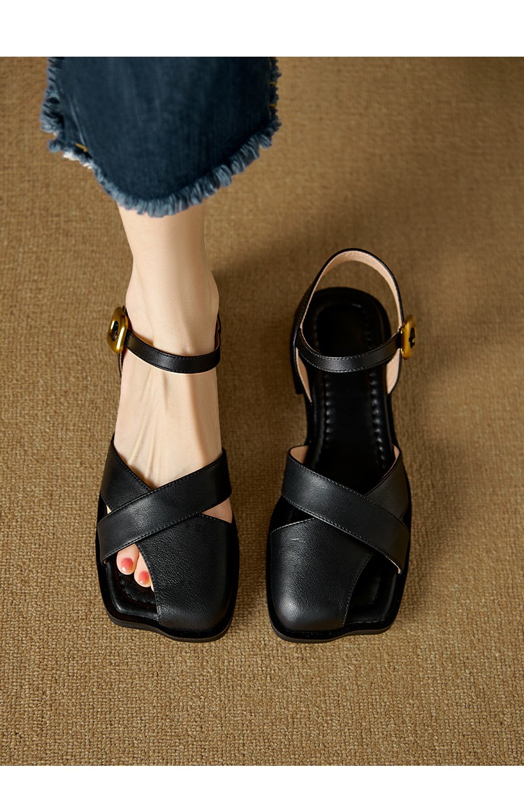 Sandal nữ da bò bít mũi quai ngang đế bằng — Màu nâu chi tiết 10
